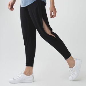 Lululemon Superb Pants